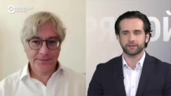 "То, что Харрис поддержал Байден, не означает автоматическую передачу ей голосов делегатов на съезде Демпартии"