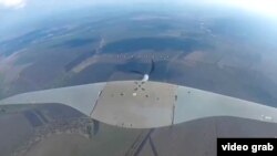 Российский дрон-перехватчик Supercam за несколько секунд до перехвата украинским беспилотником