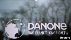 "Одна планета. Одно здоровье". Лозунг Danone на штаб-квартире компании в Париже